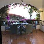 Casa Blanca - Sea View - First Line Apartman *