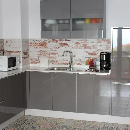 Casa Blanca - Sea View - First Line Apartament *